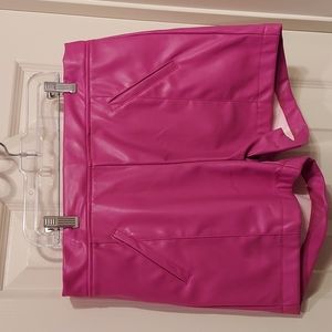 Cute Pink Shorts with leather look crazy train